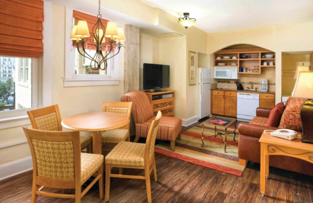 Wyndham Riverside Suites_6.jpg
