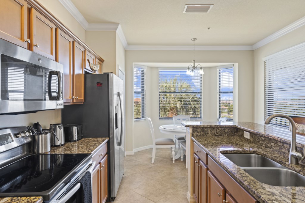 008_kitchen_1_of_5