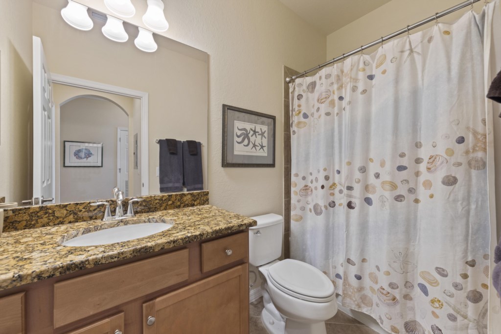 016_guest_bathroom
