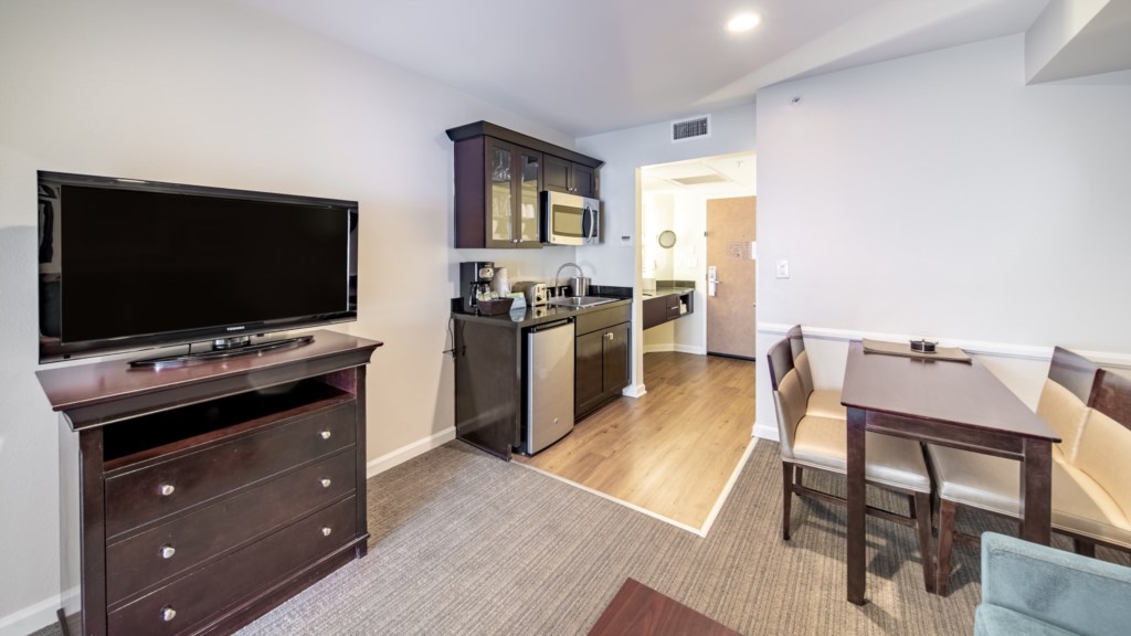 Club Wyndham Peacock Suites_16.jpg