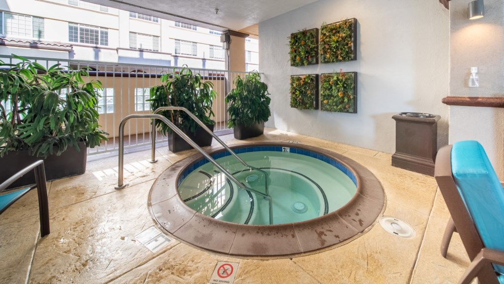Club Wyndham Peacock Suites_19.jpg