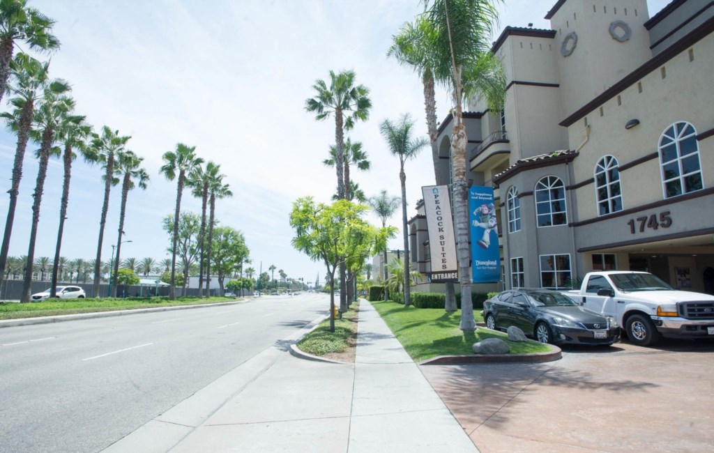 Club Wyndham Peacock Suites_4.jpg