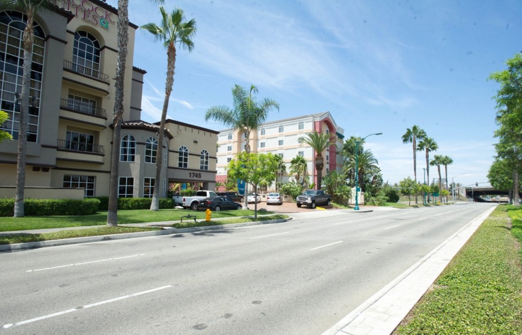 Club Wyndham Peacock Suites_41.jpg