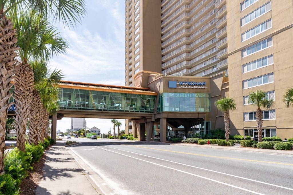 3ClubWyndhamPanamaCityBeach_exteriors-007