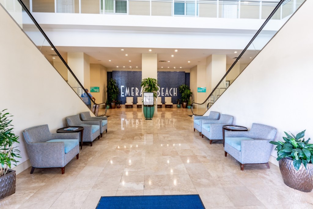 ClubWyndhamPanamaCityBeach_hall-001