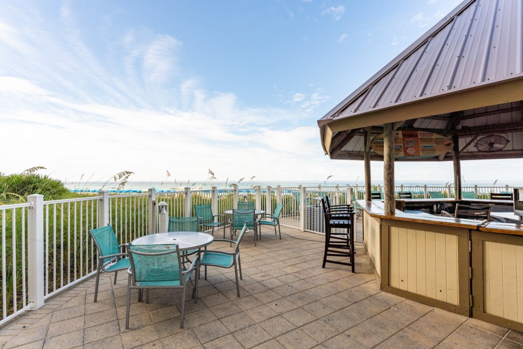 ClubWyndhamPanamaCityBeach_poolbar-003