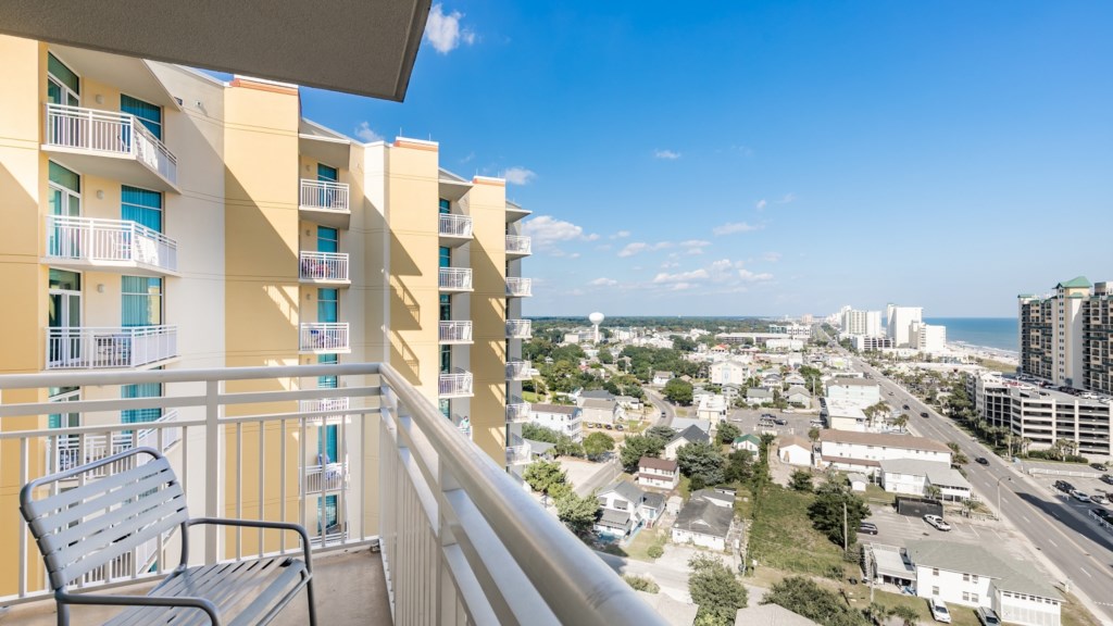 ClubWyndhamOceanBoulevard_1Balcony-002