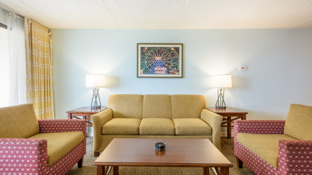 ClubWyndhamSkylineTower-12BedroomwithAmenities-025