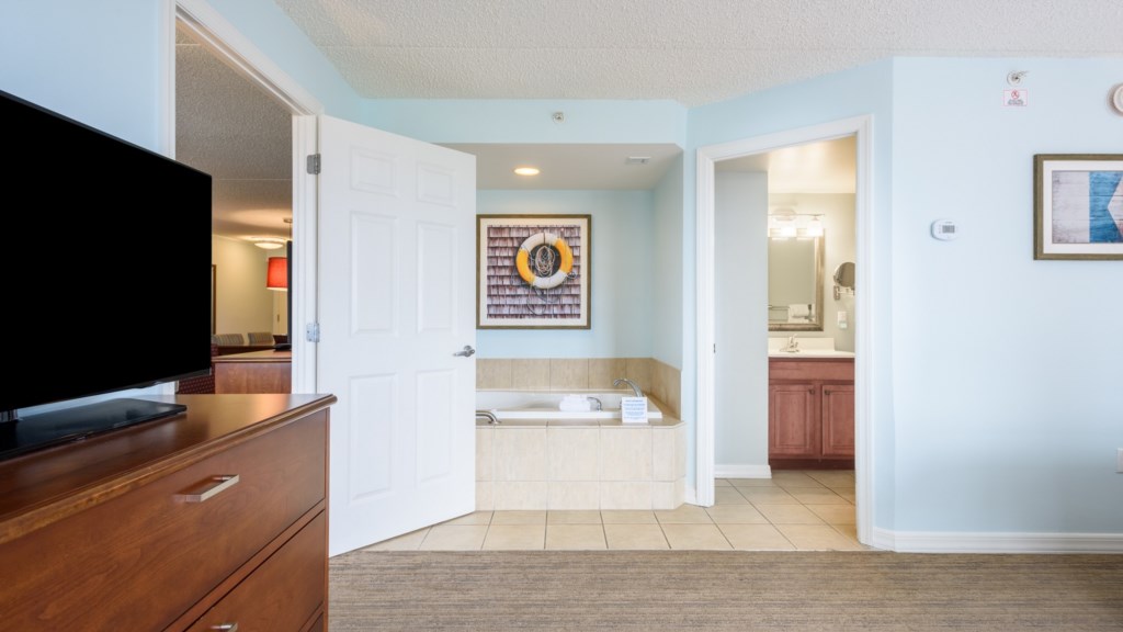 ClubWyndhamSkylineTower-12BedroomwithAmenities-036