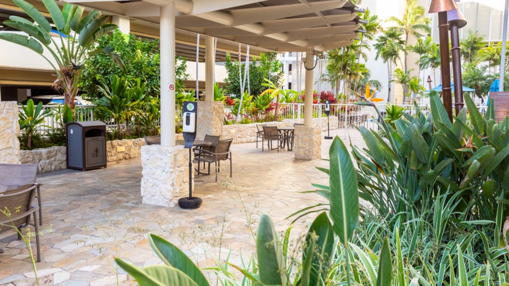 22ClubWyndhamWaikikiBeachWalk-resort(3)
