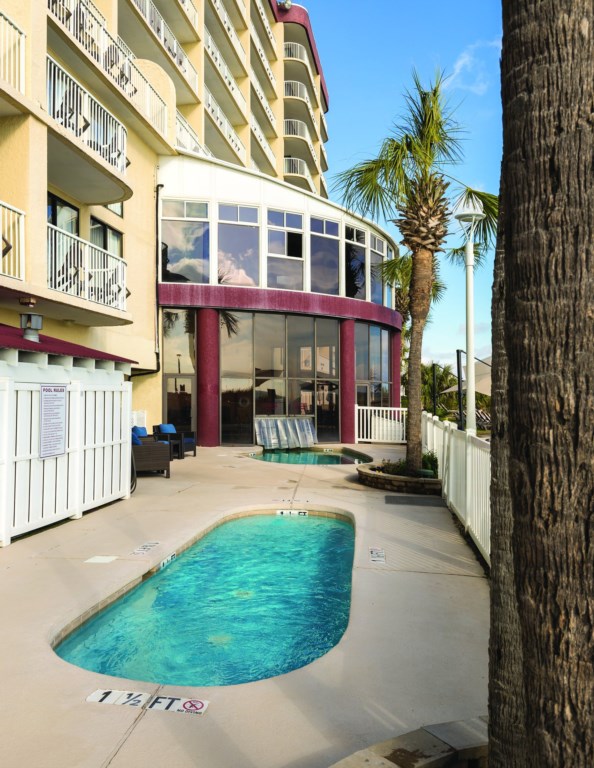 Westwinds_pool_3_S