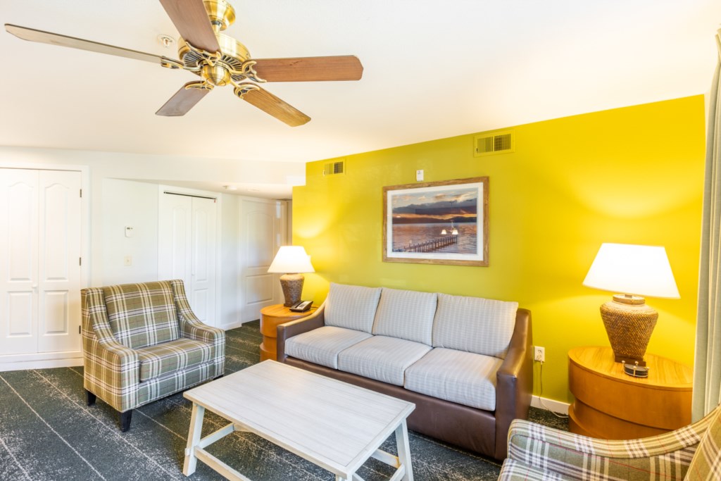 13_ClubWyndhanSouthShore_LivingArea_010