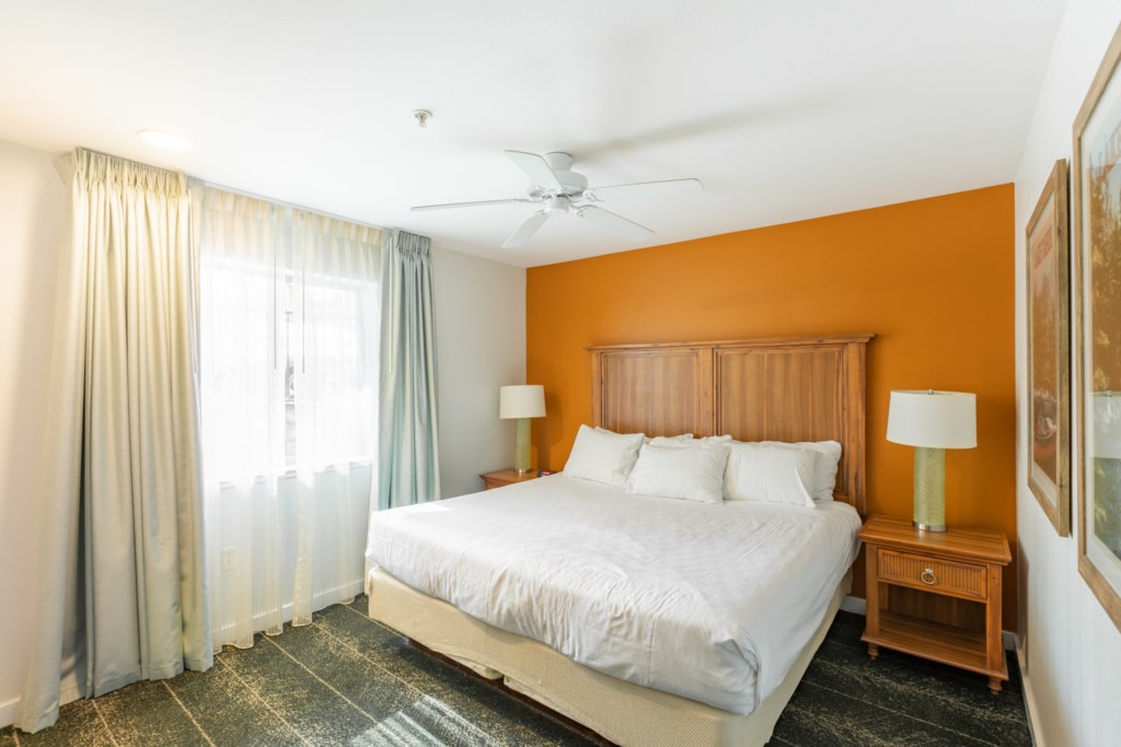 23_ClubWyndhanSouthShore_Bedroom1_021