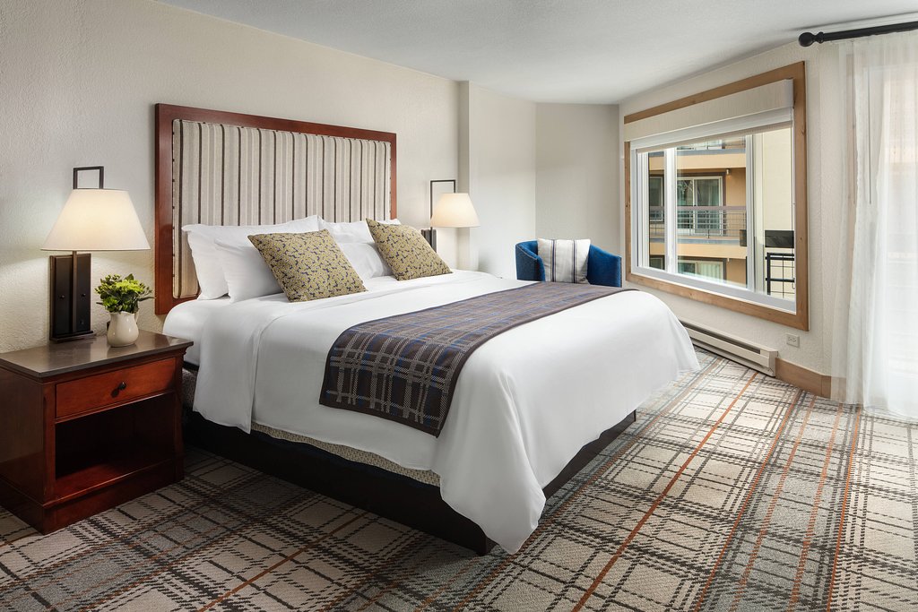 guest-room (2).jpg