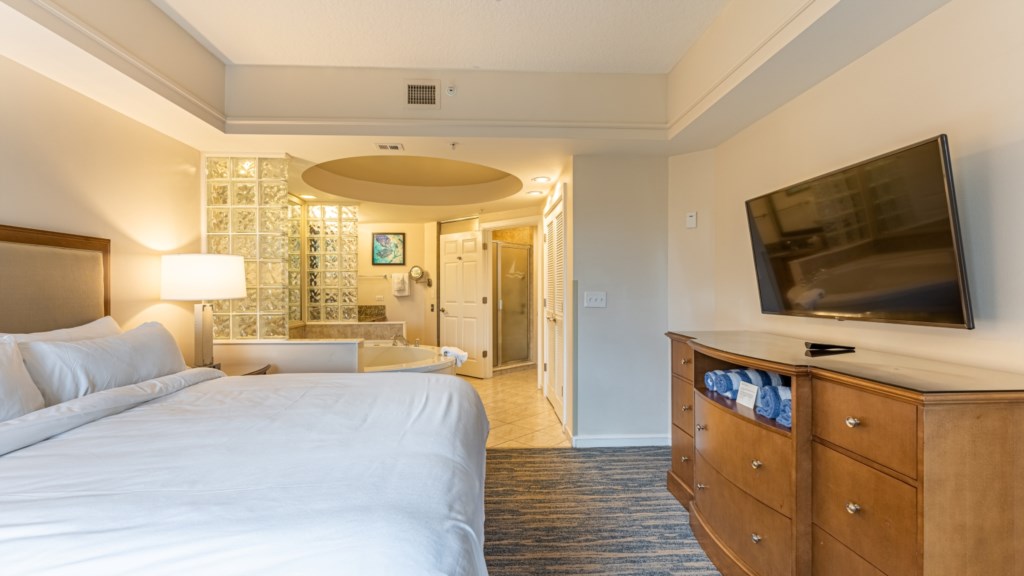 Marriott's Cypress Harbour_12_Master Suite.jpg