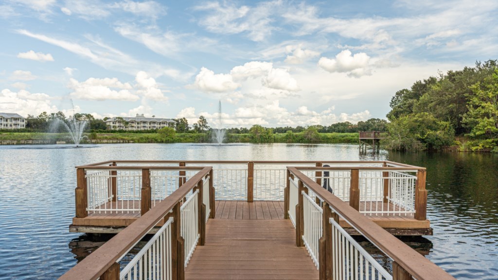 Marriott's Cypress Harbour_2_Lake.jpg