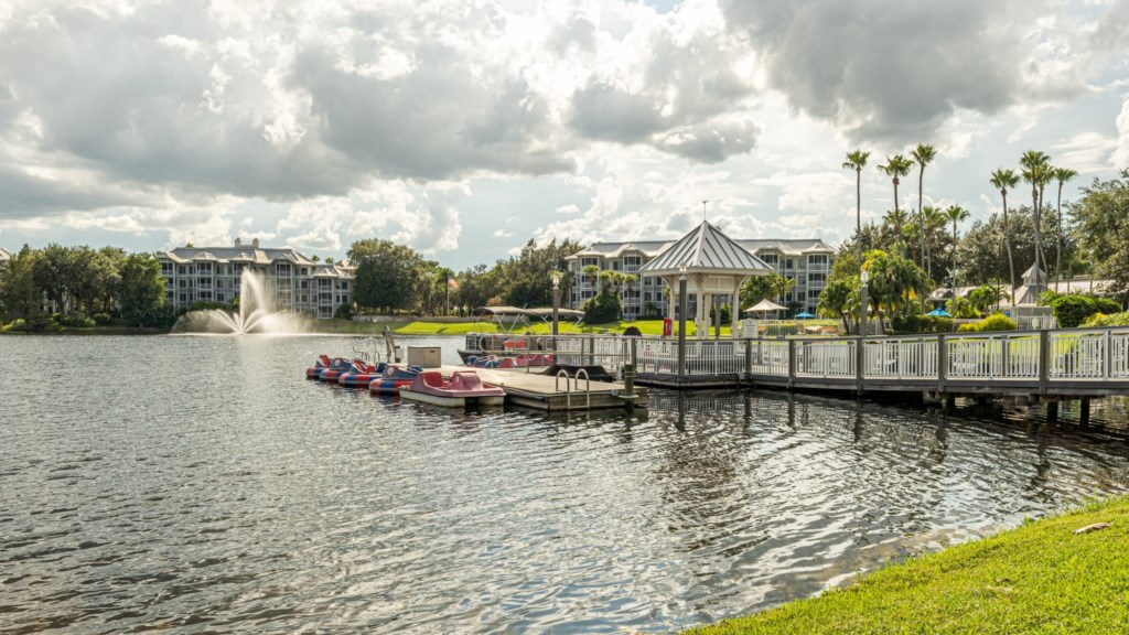 Marriott's Cypress Harbour_3_Boat rental.jpg