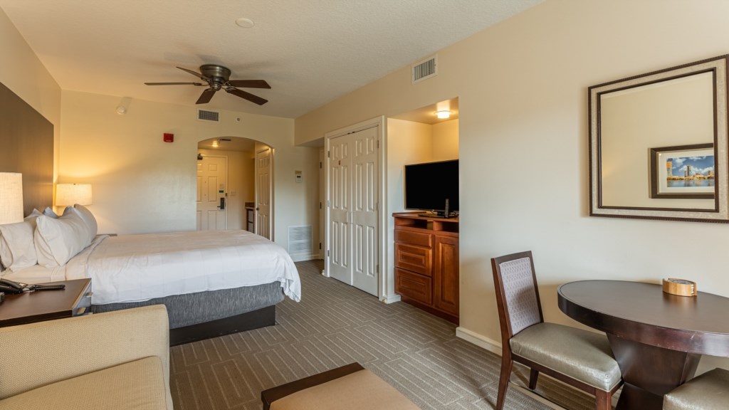 Marriott's Grande Vista_25.jpg