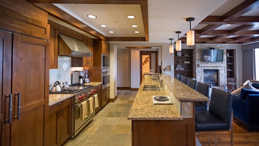 rnorz-kitchen-4928-hor-wide.jpg