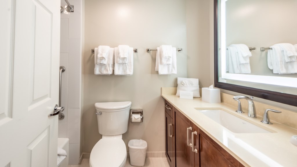Marriott's BeachPlace Towers_24.jpg