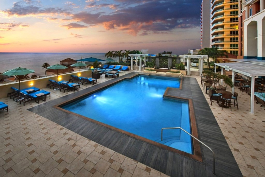 Marriott's BeachPlace Towers_6.jpg