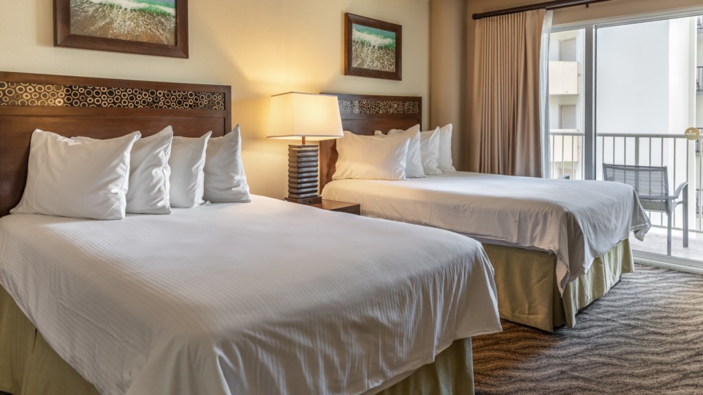Club Wyndham Waikiki Beach Walk - 2 Bedroom Deluxe - 001.jpg