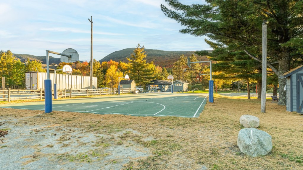 ClubWyndhamSmugglersNotchVermont_sports_1