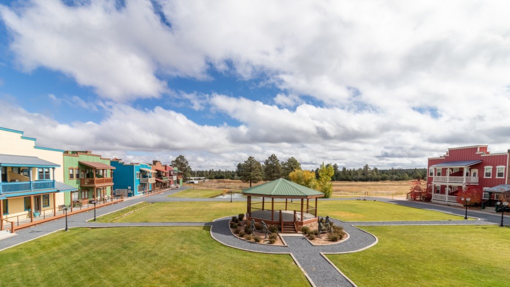 Club Wyndham Bison Ranch_exterior - 0009.jpg