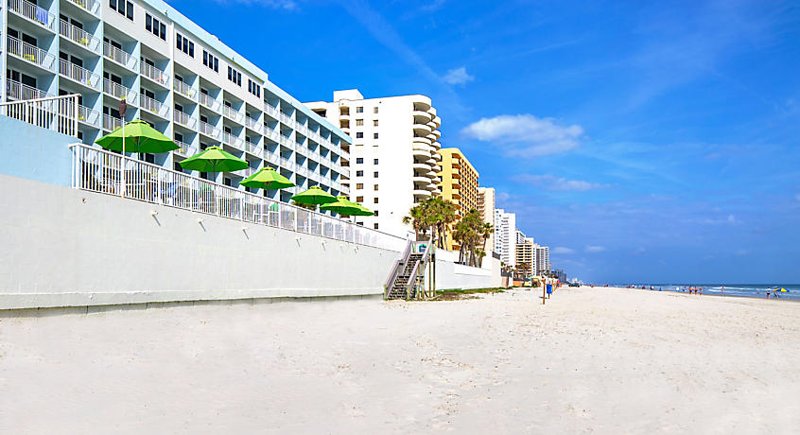 Beach.jpg