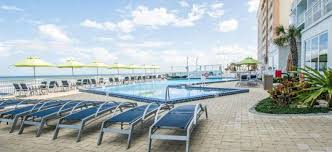 Pool.jpg
