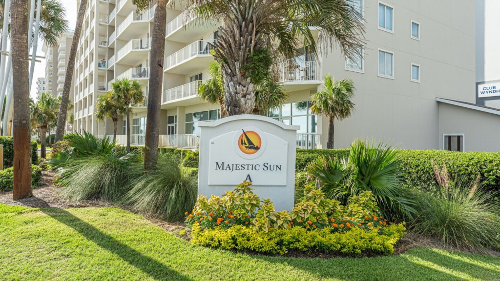 Club Wyndham at Majestic Sun_38a.jpg