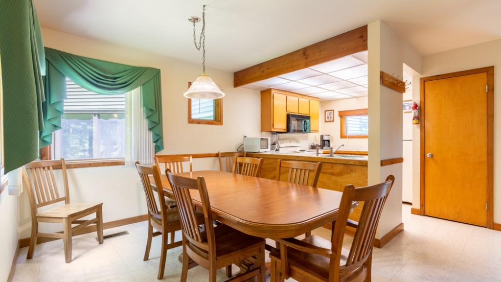 Wyndham Resorts _14dining area-034.jpg