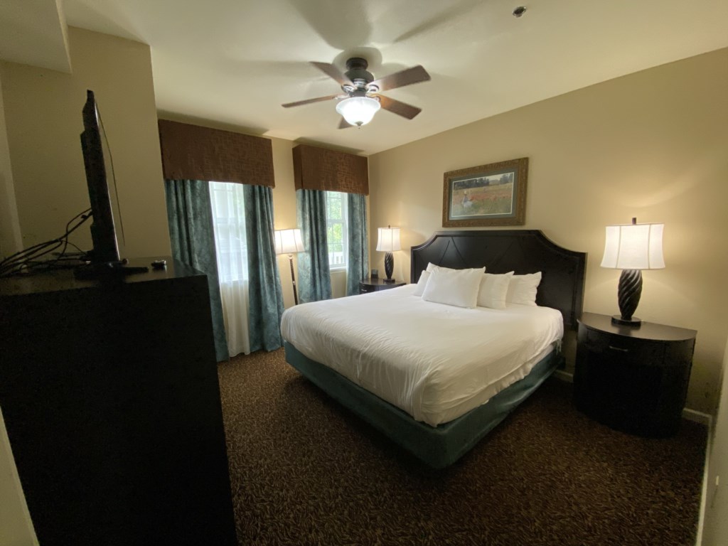 8 governors green 1 bedroom - bedroom 1.JPEG