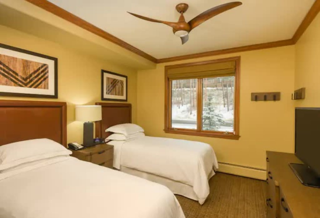 Valdoro Mountain Lodge by Hilton_11.jpg