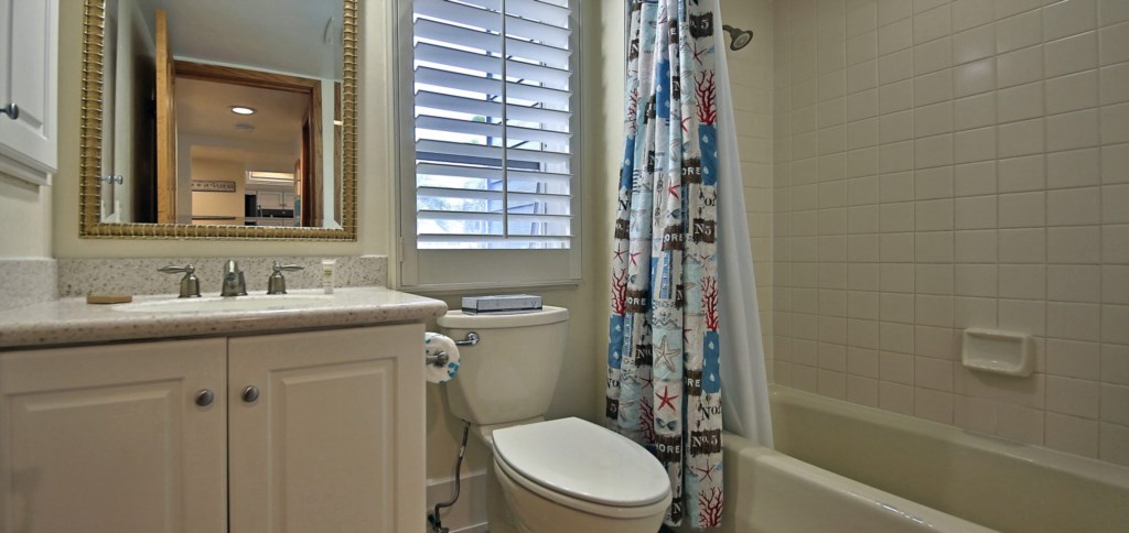 Cottages-16-Second-Bath-1646x778.jpg