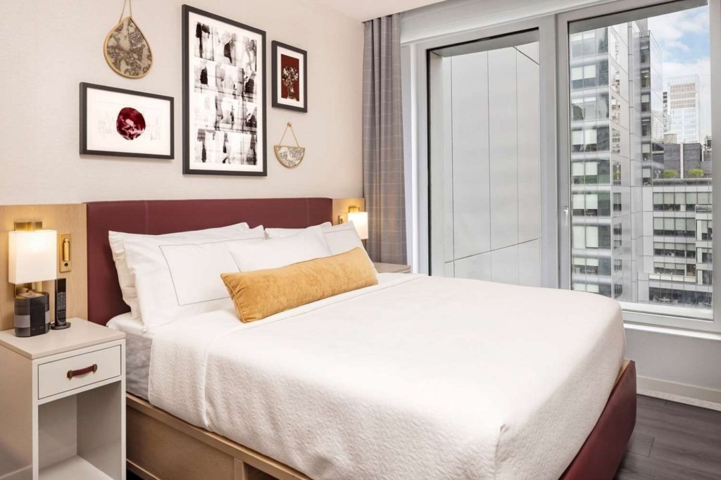 Hilton Club The Central at 5th New York_8.jpg