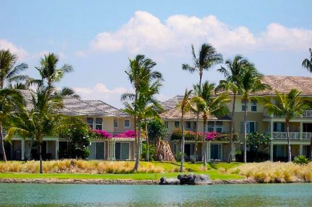 The Bay Club, a Hilton Grand Vacations Club_21.jpg