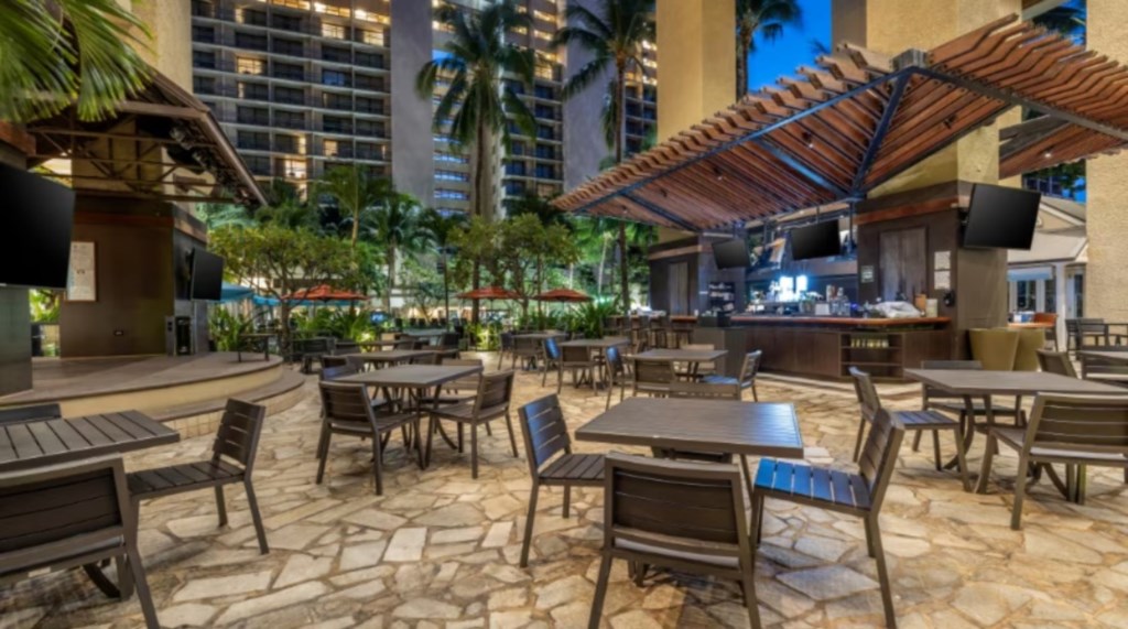 Lagoon Tower by Hilton Grand Vacations_29.jpg