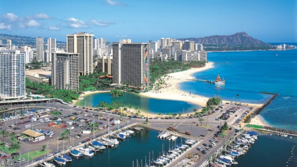 Lagoon Tower by Hilton Grand Vacations_37.jpg