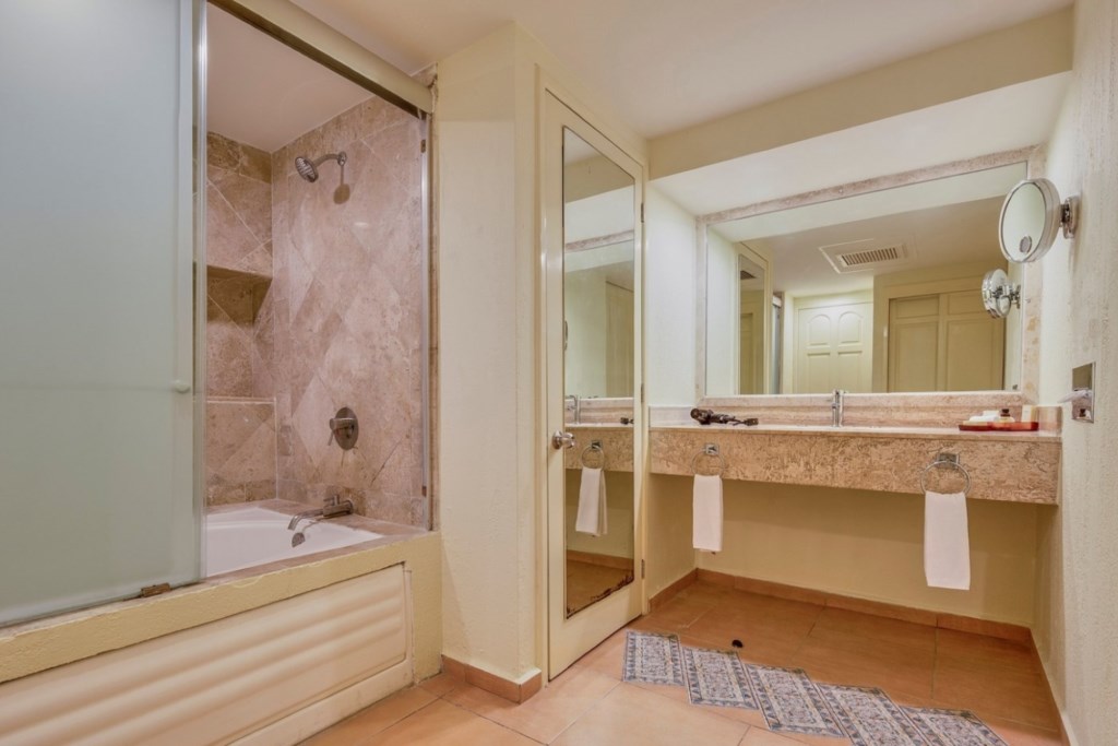 Fiesta Americana Villas Cancun_8.jpg