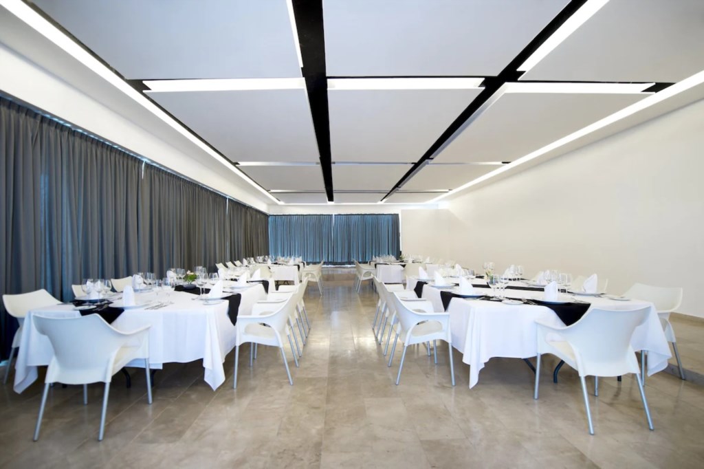 33_amenities-b