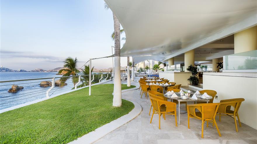 fiesta-americana-acapulco-villas-dining-restaurant-chula-vista