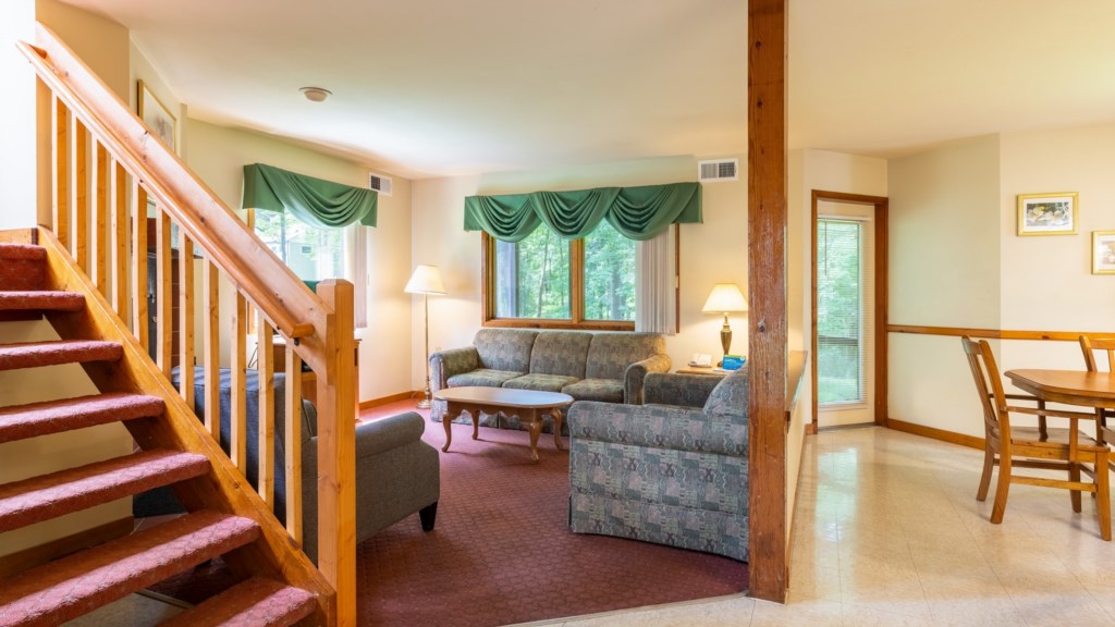 02_WyndhamResorts_16livingarea-037
