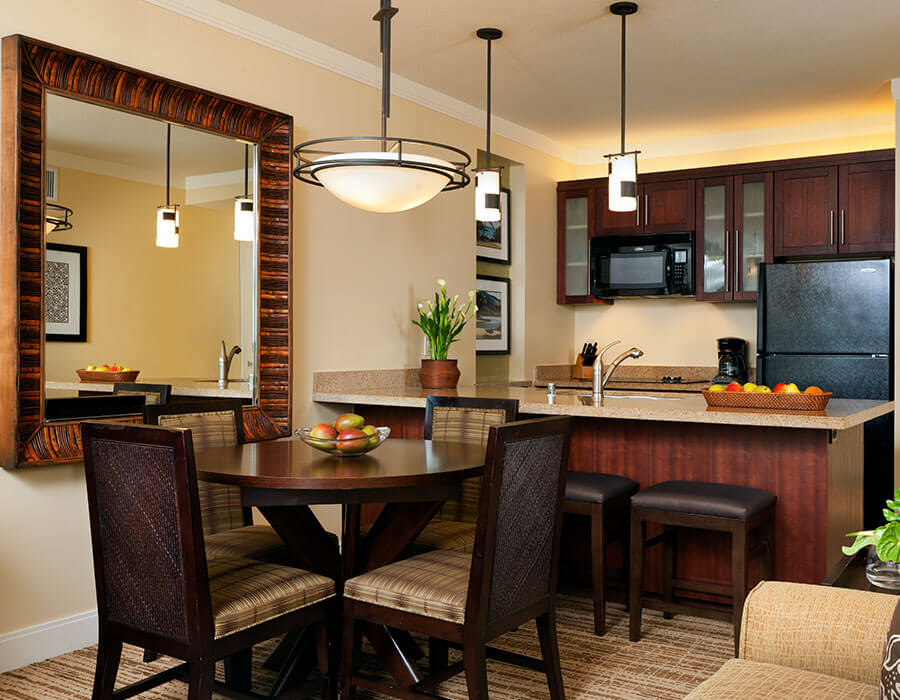 Dining-KORN-svo5647gr.145716-900x700 (1).jpg