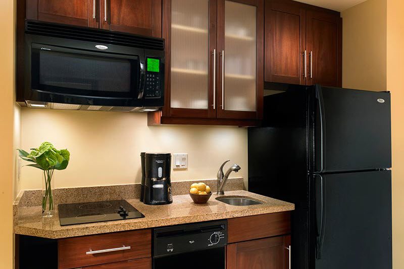 svo5647gr-145725-Studio-Premium-Villa-Kitchenette-at-The-Westin-Kaanapali-800x533.jpg