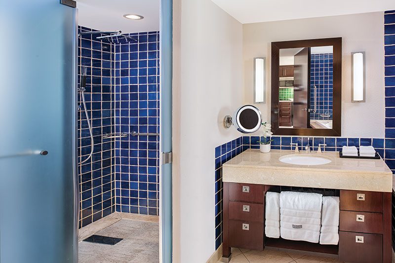 WLOR-P-188491_StudioBathroom_800x533-800x533.jpg