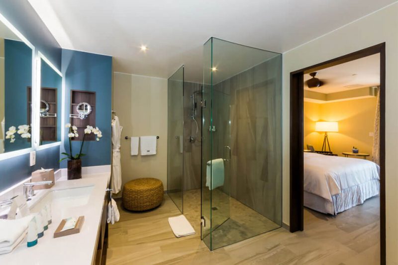 Villas-Bathroom-WLCRV-2BDR-Premium-LA76-Photography-08-960x640-800x533.jpg
