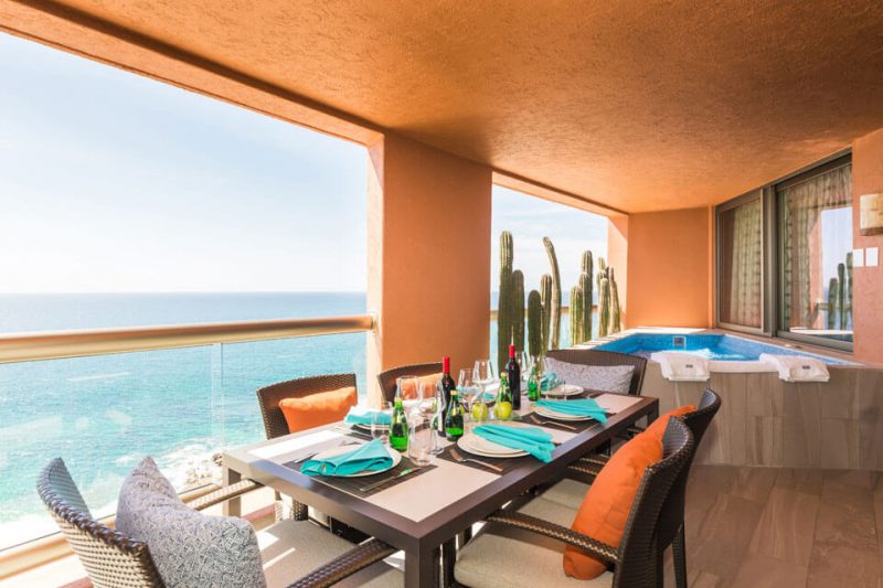 VIlla-WLCRV-Balcony-Governor-LA76-Photography-19-960x640-800x533.jpg