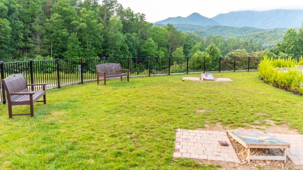 Bluegreen Vacations MountainLoft_34.jpg
