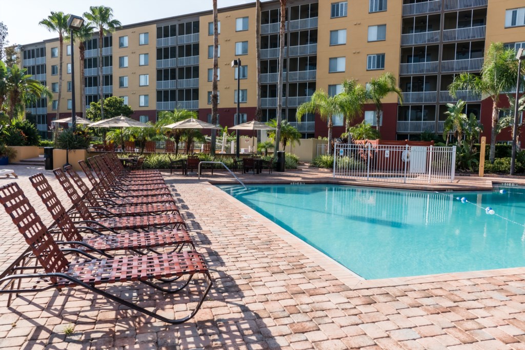 Orlando’s Sunshine Resort™_26a.jpg